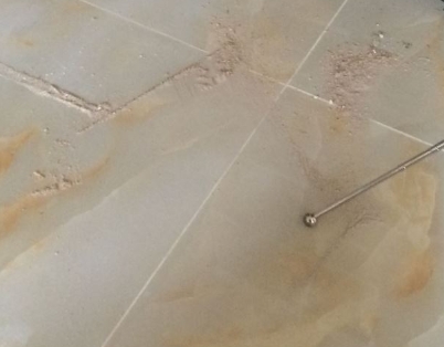 鄱阳瓷砖空鼓维修公司分享粘合剂选择不当在瓷砖铺贴过程中可能导致以下问题